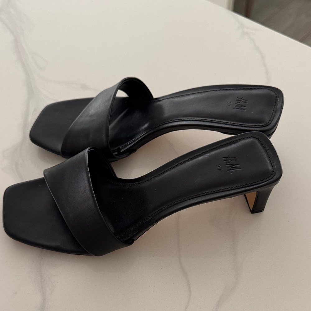 H&M Black Women's Heeled Kitten Heel Sandals